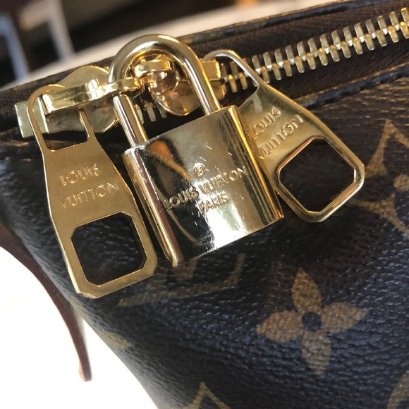 Louis Vuitton Estrella MM Monogram - Picture 7 of 16